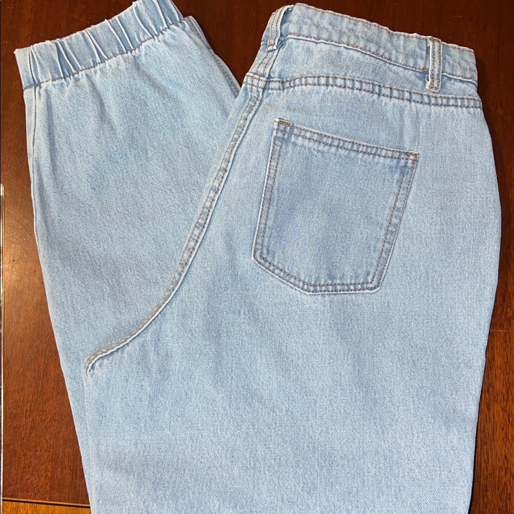 Women's High Rise Light Blue Jeans